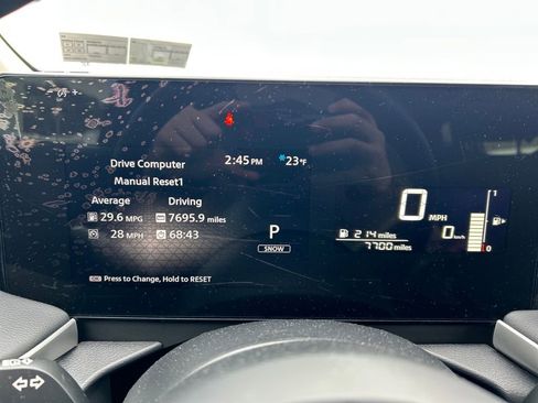 Certified 2025 Nissan Kicks S image 13