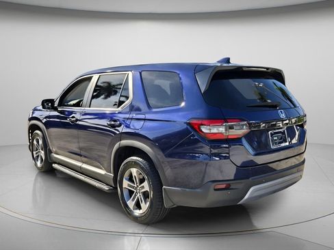 Used 2024 Honda Pilot EX-L image 8