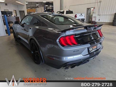 Used 2022 Ford Mustang Shelby GT500 w/ Technology Package RWD image 16