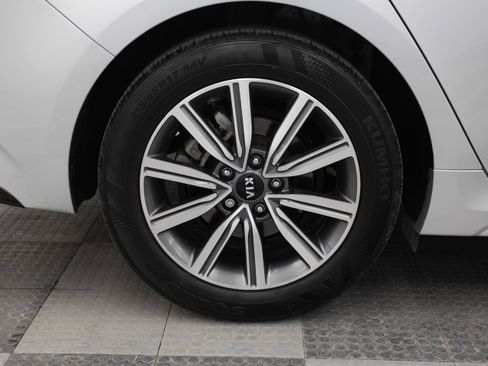 Used 2020 Kia Optima Premium FWD image 17