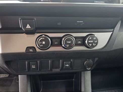 Used 2021 Toyota Tacoma SR w/ SR Convenience Package image 19