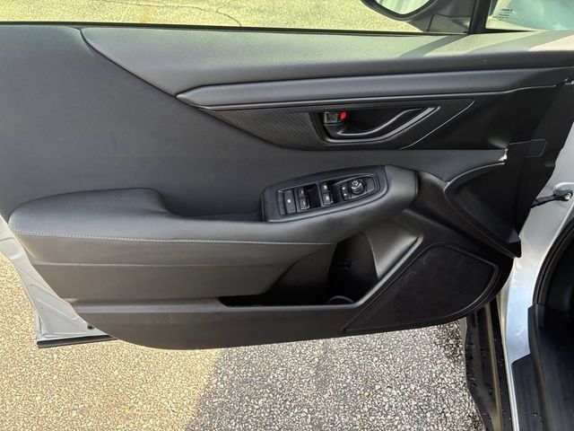 Used 2024 Subaru Outback AWD/4WD image 18