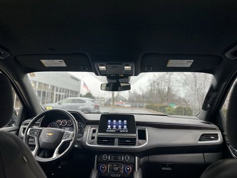 Used 2023 Chevrolet Suburban LS image 7