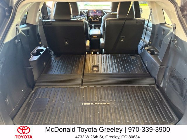 Certified 2026 Toyota Highlander Limited AWD/4WD image 25