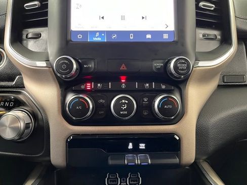 Used 2022 RAM 1500 Laramie image 31