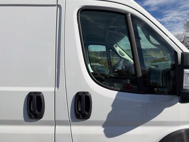 Used 2025 RAM ProMaster 2500 w/ Convenience Group FWD image 20