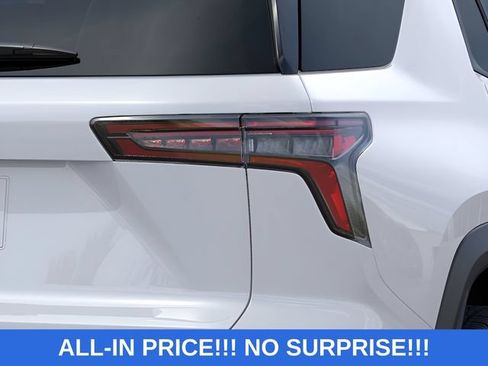New 2026 Chevrolet Equinox LT FWD image 11