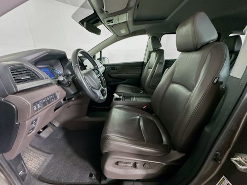 Used 2018 Honda Odyssey EX-L image 13