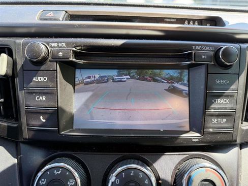 Used 2018 Toyota RAV4 LE w/ All Weather Liner Package AWD/4WD image 19