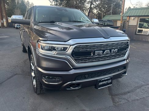 Used 2020 RAM 1500 Limited image 11