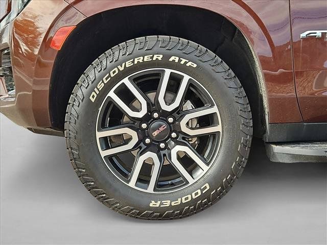 Used 2022 GMC Yukon AT4 AWD/4WD image 26