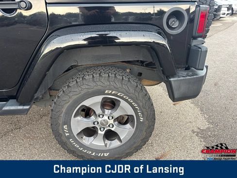 Used 2016 Jeep Wrangler Unlimited Sahara AWD/4WD image 26