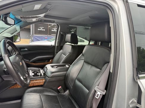 Used 2015 Chevrolet Suburban LTZ AWD/4WD image 32