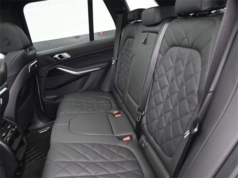 New 2026 BMW X5 xDrive40i w/ Parking Assistance Package image 10