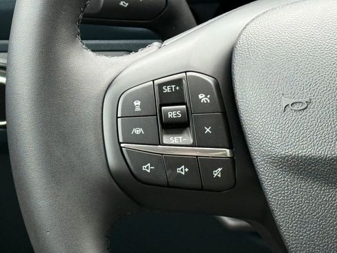 Used 2025 Ford Maverick Lariat w/ 4K Tow Package image 28