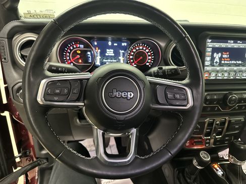 Used 2021 Jeep Wrangler Unlimited Rubicon AWD/4WD image 18