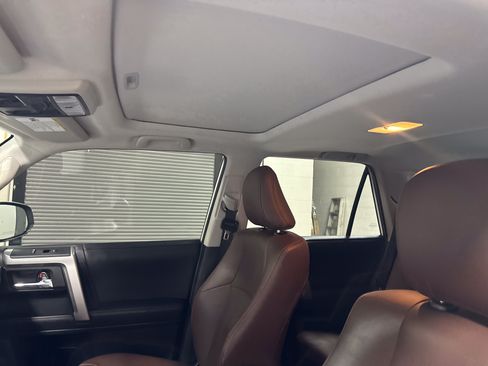 Used 2023 Toyota 4Runner Limited AWD/4WD image 12