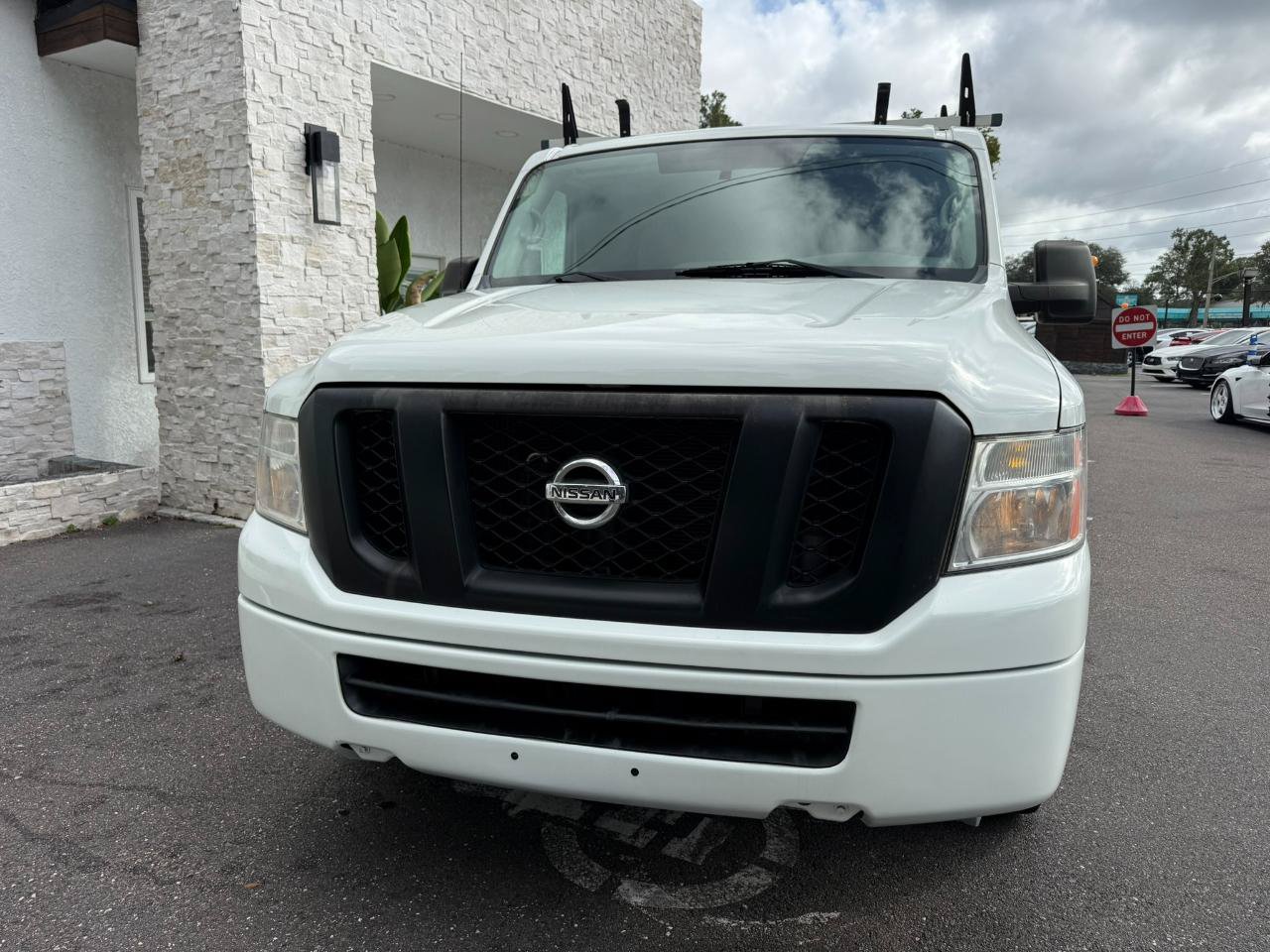 Used 2018 Nissan NV 1500 SV w/ Navigation Package RWD image 9