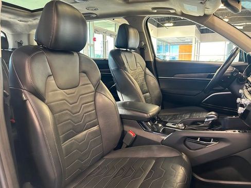 Used 2020 Kia Telluride SX w/ SX Prestige Package image 25