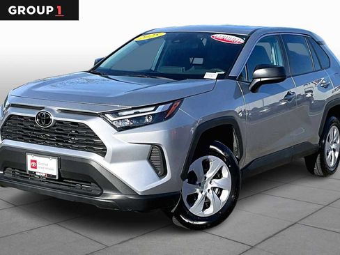 Certified 2025 Toyota RAV4 LE image 1