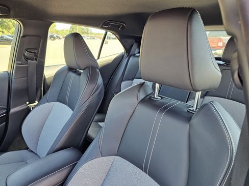 Used 2023 Toyota Corolla XSE image 18
