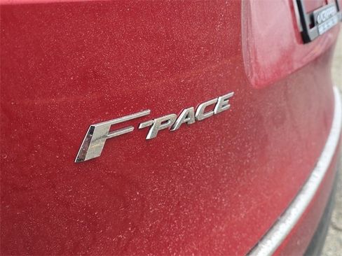 Used 2022 Jaguar F-PACE S image 30