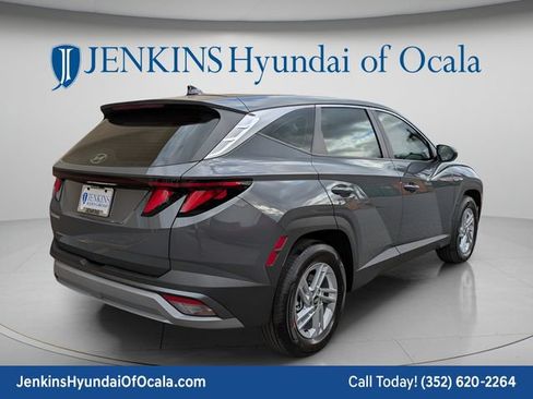New 2026 Hyundai Tucson SE FWD image 3