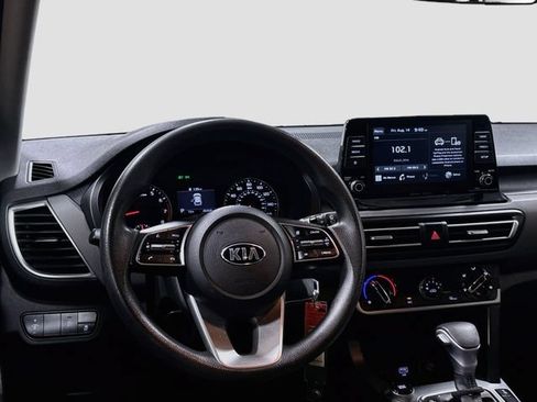 Used 2021 Kia Seltos LX AWD/4WD image 18