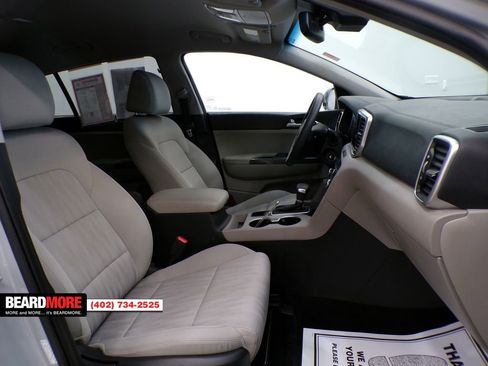 Used 2020 Kia Sportage LX image 19