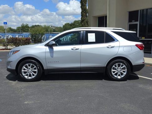 Used 2018 Chevrolet Equinox LT w/ Sun & Infotainment Package image 8