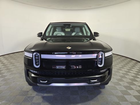 Used 2023 Rivian R1S Launch Edition Quad AWD/4WD image 8