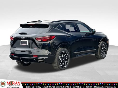 Certified 2023 Chevrolet Blazer RS w/ Enhanced Convenience Package image 6