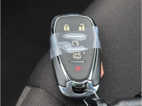 Used 2023 Chevrolet Malibu LT image 19