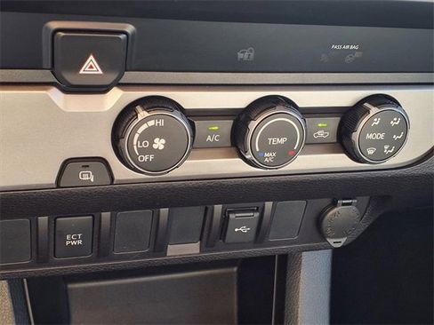 Used 2021 Toyota Tacoma SR image 18