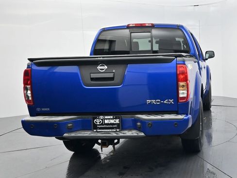 Used 2014 Nissan Frontier PRO-4X image 7