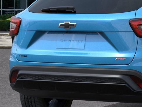 New 2026 Chevrolet Trax RS w/ Driver Confidence Package image 14