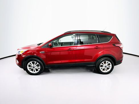 Used 2018 Ford Escape SE w/ SE Sync 3 Package image 4