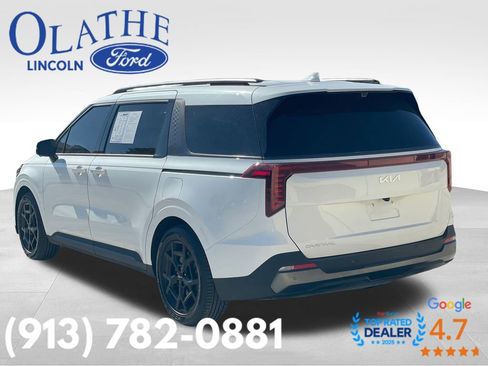 Used 2025 Kia Carnival SX Prestige image 3