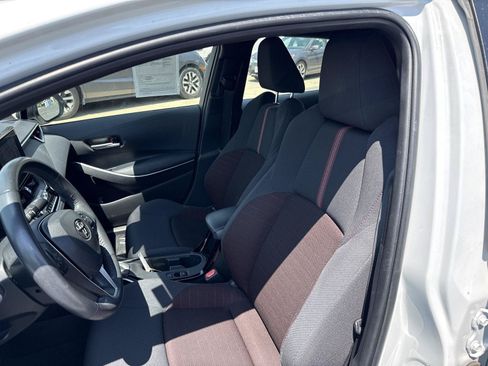 Used 2023 Toyota Corolla SE w/ SE Premium Package FWD image 13