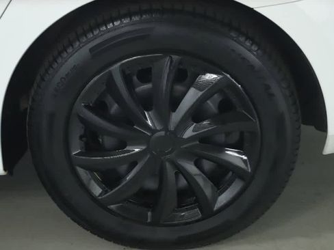 Used 2017 Volkswagen Jetta S FWD image 37
