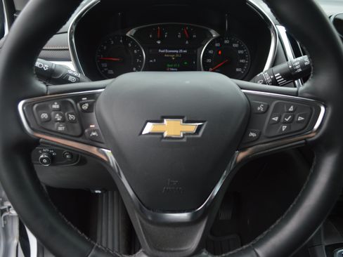 Used 2024 Chevrolet Equinox Premier AWD/4WD image 14