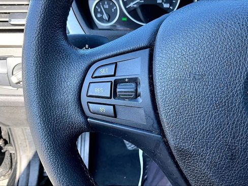 Used 2014 BMW 320i Sedan image 23