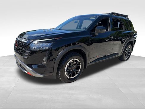 New 2026 Nissan Pathfinder Rock Creek w/ Rock Creek Premium Package AWD/4WD image 3