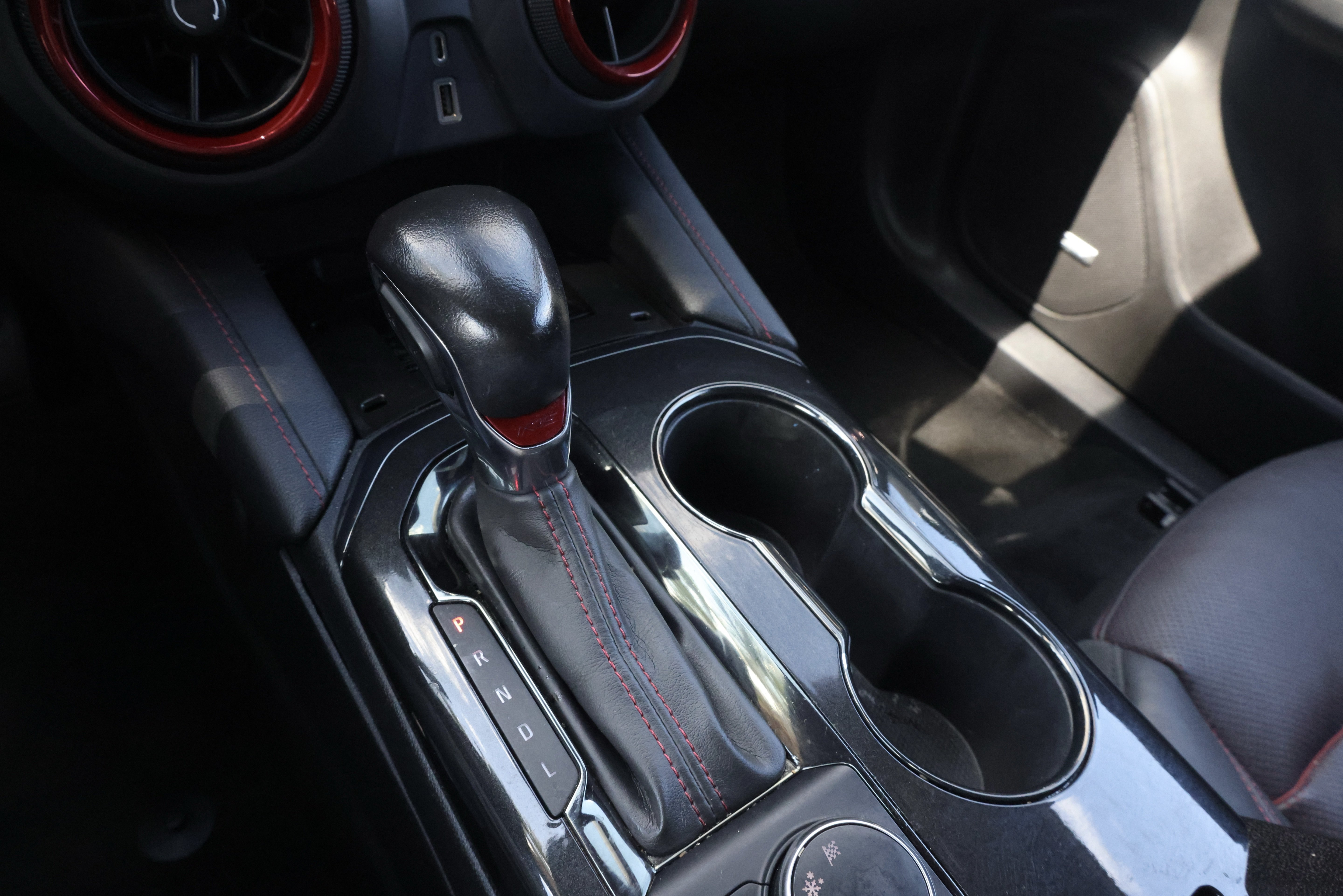 Used 2020 Chevrolet Blazer RS FWD image 26