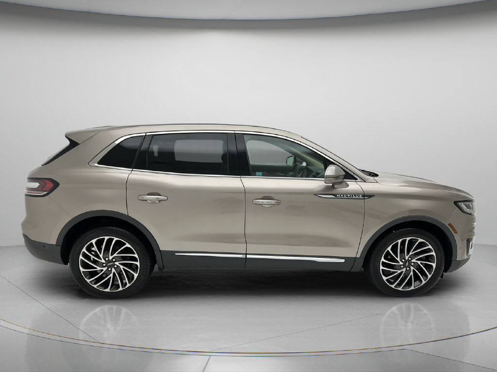 Used 2020 Lincoln Nautilus Reserve w/ Equipment Group 201A AWD/4WD image 6