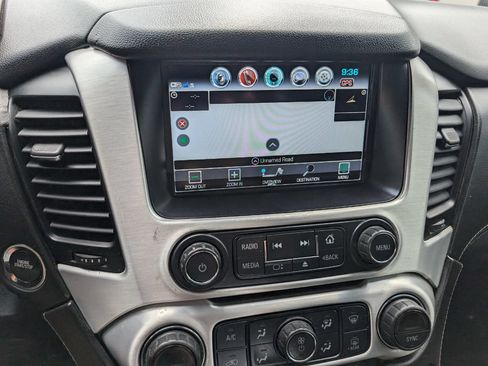 Used 2017 GMC Yukon SLT w/ Open Road Package RWD image 24