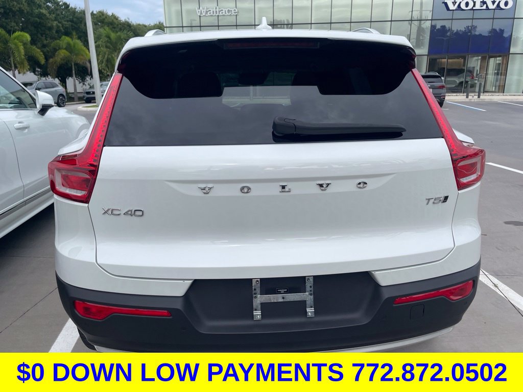 Used 2021 Volvo XC40 T5 Momentum w/ Protection Package Premier AWD/4WD image 6
