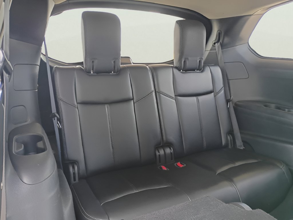 Used 2018 Nissan Pathfinder SL w/ Midnight Edition Package AWD/4WD image 18