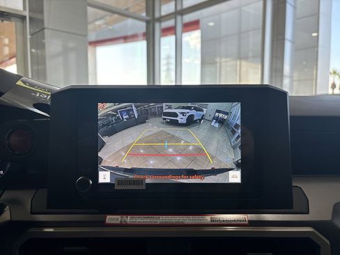 New 2025 Toyota Tacoma TRD Off-Road image 18