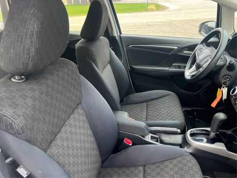 Used 2016 Honda Fit LX image 25